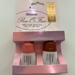 Glossier box o fun mini cloud paint duo